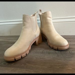 Suede Nude color combat boots, light brown, camel color, nude, lug boots, size 8